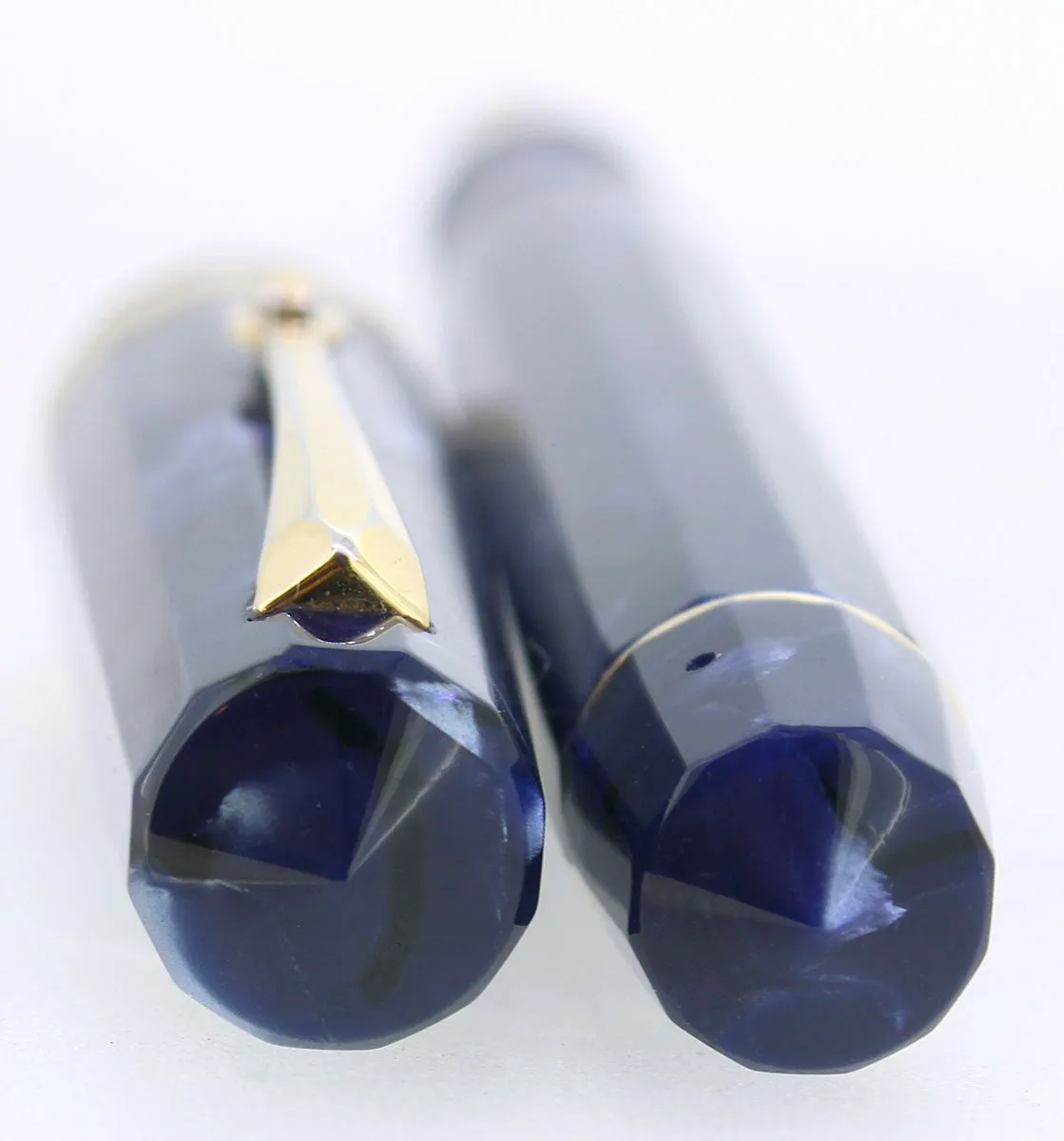 1996 OMAS EXTRA PARAGON BLUE ROYALE CELLULOID "OLD STYLE" FOUNTAIN PEN