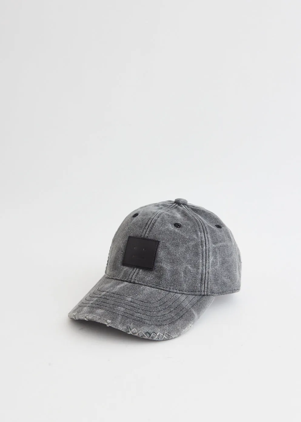 Cunov Canvas Distressed Cap